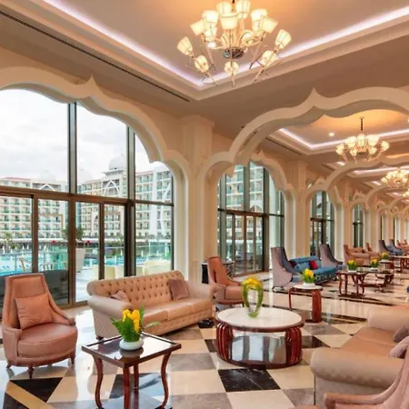 Xafira Deluxe & Hotel 5*