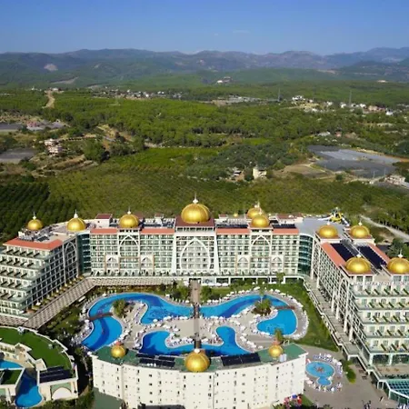 Xafira Deluxe & Hotel Turkler