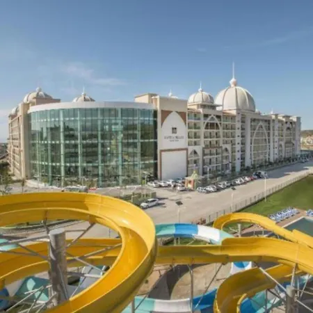 Xafira Deluxe & Hotel Turkler