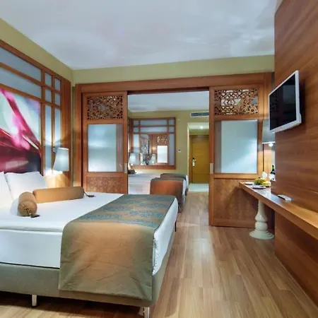 Hotel Xafira Deluxe &